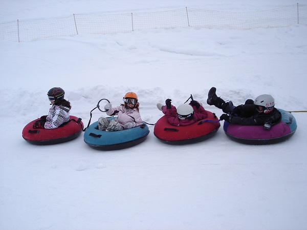 Snowtubing   Mo. Ot Aussois   2