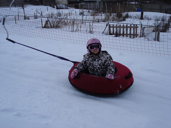 Snowtubing   Mo. Ot Aussois   3
